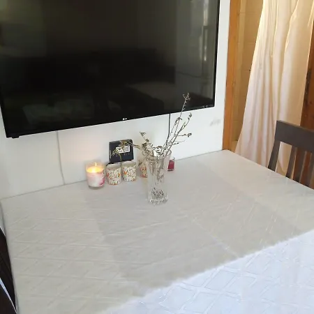 2 Bedroom With View Of 라르나카