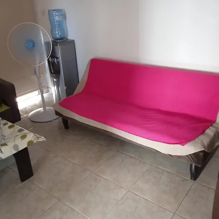 2 Bedroom With View Of 아파트 *